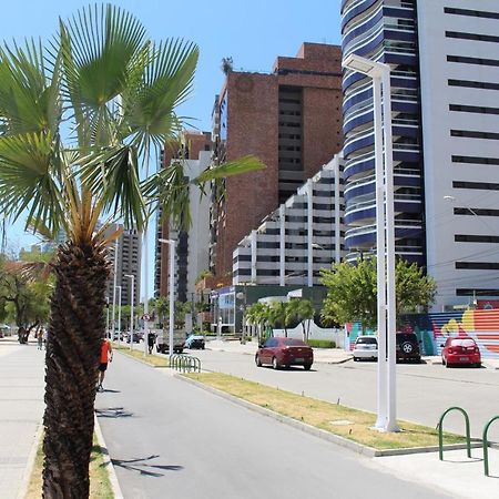 13 Flat Beira Mar Com Energia, Vaga, 3 Camas, Wi-Fi E Ar Leilighet Fortaleza  Eksteriør bilde